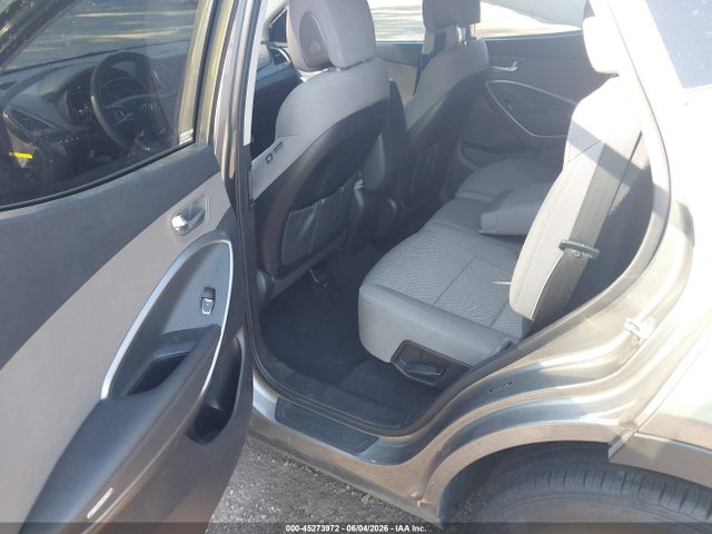 Продажа на аукционе авто 2018 Hyundai Santa Fe Sport 2.4l, vin: 5NMZT3LB9JH094300, номер лота: 45273972