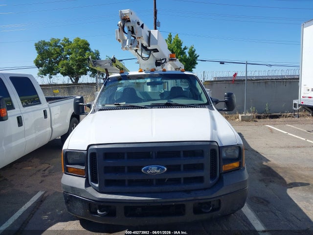 Продажа на аукционе авто 2007 Ford F-350 Chassis Xl/xlt, vin: 1FDWF36527EA01639, номер лота: 45273982