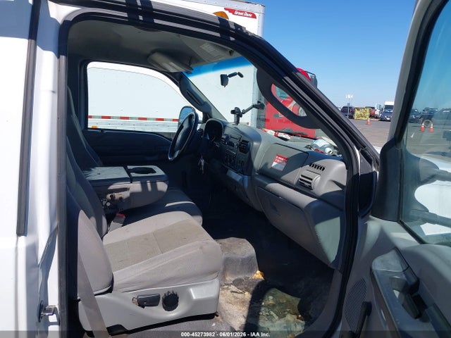 Продажа на аукционе авто 2007 Ford F-350 Chassis Xl/xlt, vin: 1FDWF36527EA01639, номер лота: 45273982