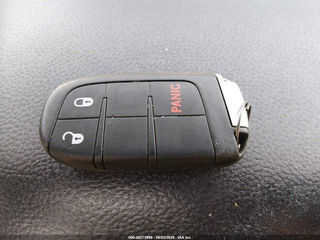 2015 Dodge Journey Sxt მანქანა იყიდება აუქციონზე, vin: 3C4PDCBG0FT569568, აუქციონის ნომერი: 45273999