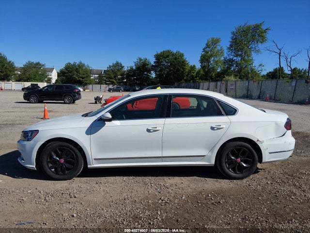 Aukcja sprzedaży 2016 Volkswagen Passat 1.8t S, vin: 1VWAT7A39GC048115, numer aukcji: 45274007