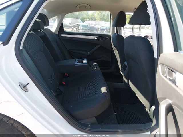 Aukcja sprzedaży 2016 Volkswagen Passat 1.8t S, vin: 1VWAT7A39GC048115, numer aukcji: 45274007