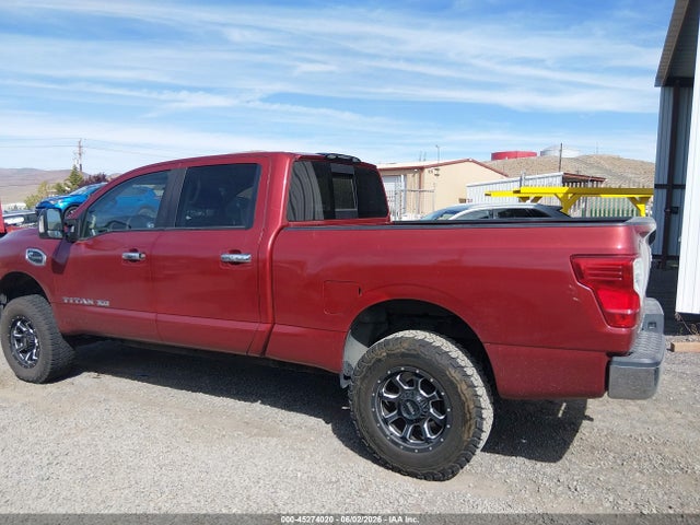 1N6BA1F37HN522052 Nissan Titan Xd Sv Diesel