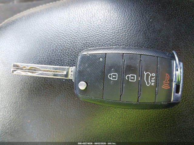 2015 Kia Soul + მანქანა იყიდება აუქციონზე, vin: KNDJP3A54F7768690, აუქციონის ნომერი: 45274026