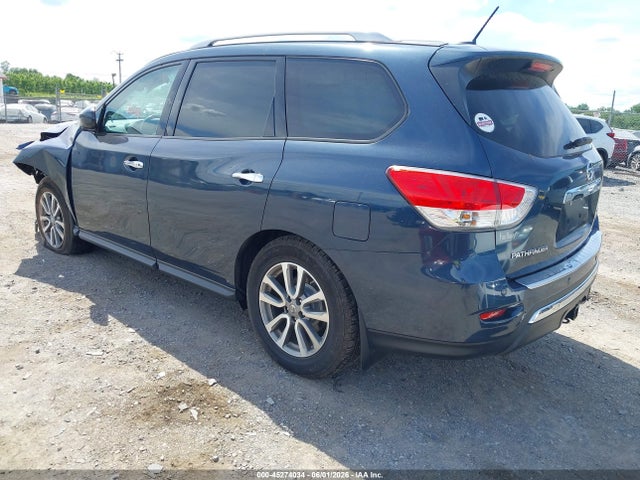 2015 Nissan Pathfinder Sv მანქანა იყიდება აუქციონზე, vin: 5N1AR2MM5FC611311, აუქციონის ნომერი: 45274034