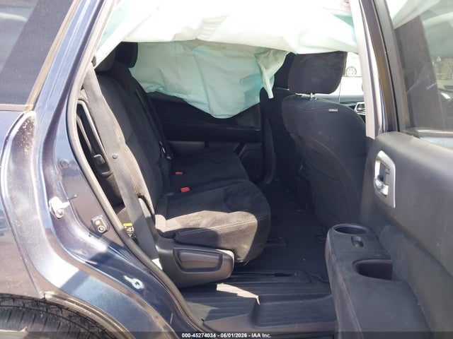 2015 Nissan Pathfinder Sv მანქანა იყიდება აუქციონზე, vin: 5N1AR2MM5FC611311, აუქციონის ნომერი: 45274034