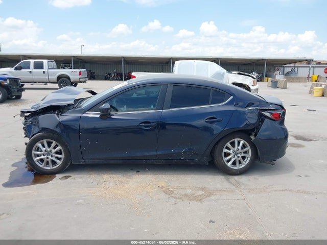2016 Mazda Mazda3 I Sport მანქანა იყიდება აუქციონზე, vin: 3MZBM1U76GM288704, აუქციონის ნომერი: 45274061