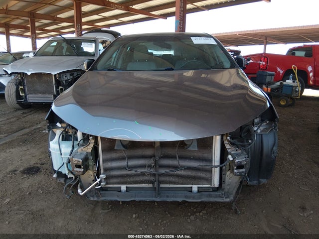 45274063 :رقم المزاد ، 4T1BF1FK0HU651036 vin ، 2017 Toyota Camry Se مزاد بيع