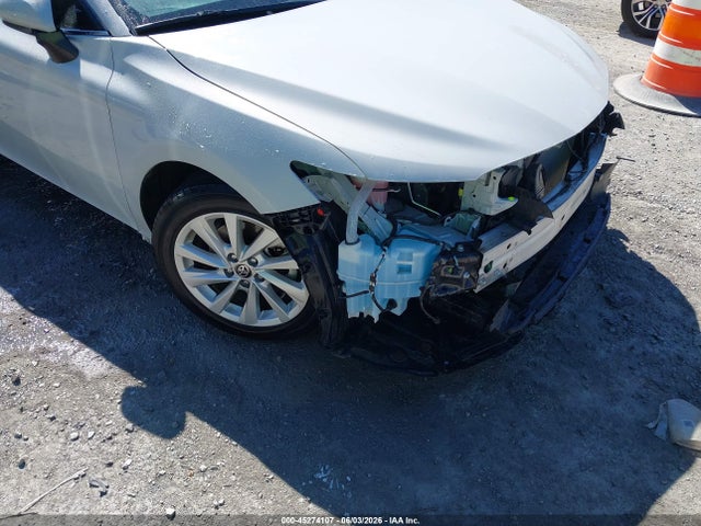 45274107 :رقم المزاد ، 4T1C11AK4RU216905 vin ، 2024 Toyota Camry Le مزاد بيع