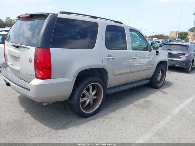 Продажа на аукционе авто 2007 Gmc Yukon Sle, vin: 1GKFK130X7R316442, номер лота: 45274117