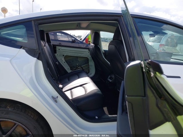 45274120 :رقم المزاد ، 5YJ3E1EA3MF982152 vin ، 2021 Tesla Model 3 Standard Range Plus Rear-wheel Drive مزاد بيع