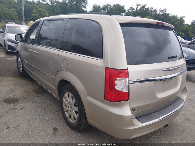 2016 Chrysler Town & Country Touring მანქანა იყიდება აუქციონზე, vin: 2C4RC1BG7GR267702, აუქციონის ნომერი: 45274141