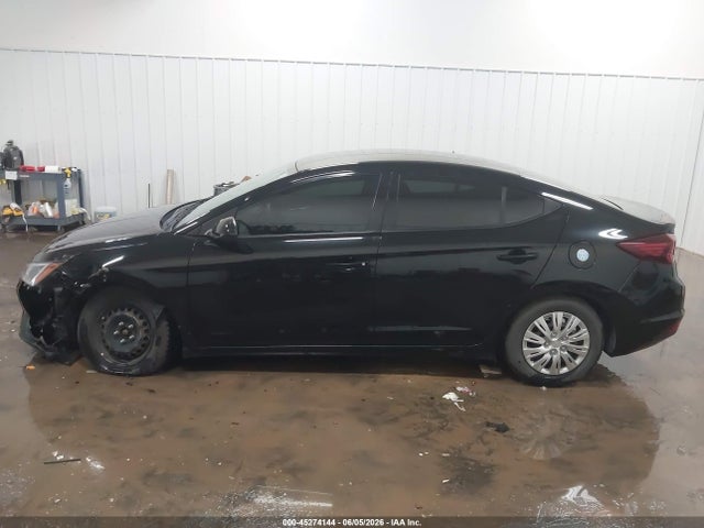 2020 Hyundai Elantra Se მანქანა იყიდება აუქციონზე, vin: KMHD74LF2LU936229, აუქციონის ნომერი: 45274144