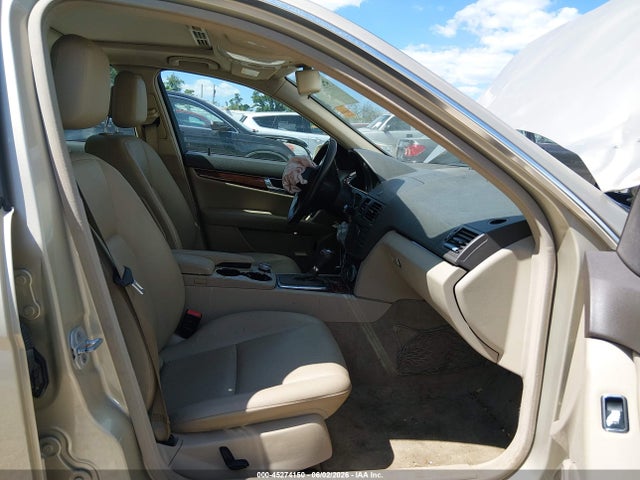 Aukcja sprzedaży 2010 Mercedes-benz C 300 Luxury/sport, vin: WDDGF5EB7AF412943, numer aukcji: 45274150