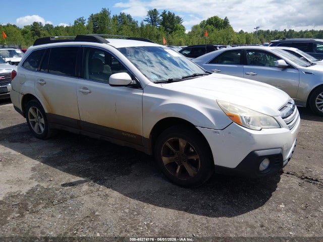 2013 Subaru Outback 2.5i Premium მანქანა იყიდება აუქციონზე, vin: 4S4BRBCC5D3278540, აუქციონის ნომერი: 45274176
