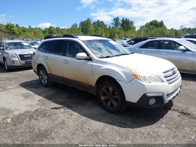 2013 Subaru Outback 2.5i Premium მანქანა იყიდება აუქციონზე, vin: 4S4BRBCC5D3278540, აუქციონის ნომერი: 45274176