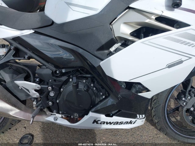 Kawasaki EX400 2023 JKAEXKH14PDAR7438 Image 8