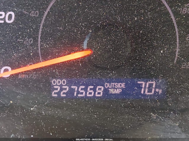 45274233 :رقم المزاد ، 4T1BF3EKXBU739693 vin ، 2011 Toyota Camry Le مزاد بيع