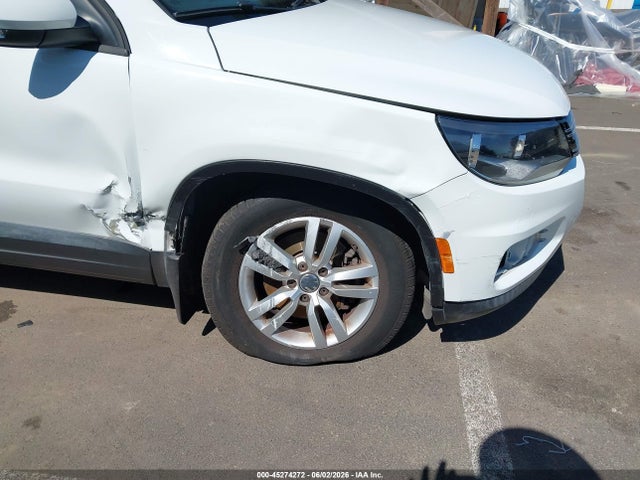 WVGAV7AX1FW541473 Volkswagen TIGUAN S