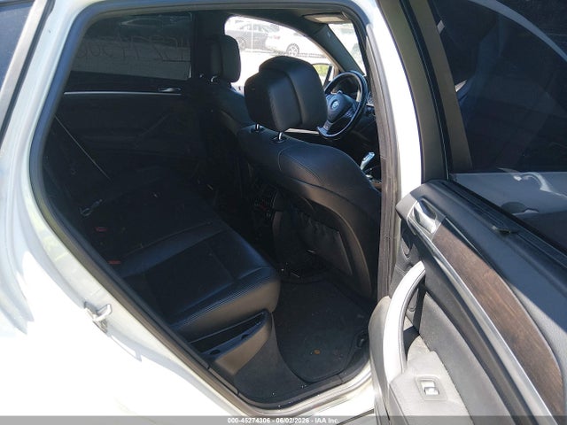 2014 Bmw X6 Xdrive50i მანქანა იყიდება აუქციონზე, vin: 5UXFG8C58EL593252, აუქციონის ნომერი: 45274306