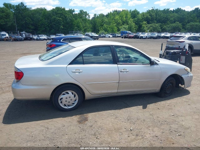 Продажа на аукционе авто 2005 Toyota Camry Std, vin: 4T1BE32K95U523197, номер лота: 45274335