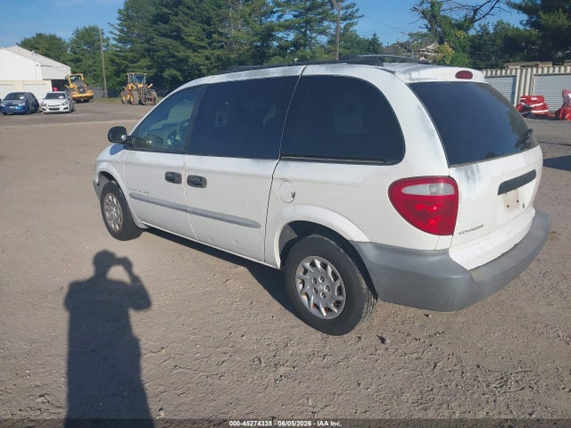 45274338 :رقم المزاد ، 1C4GJ25B21B151073 vin ، 2001 Chrysler Voyager مزاد بيع