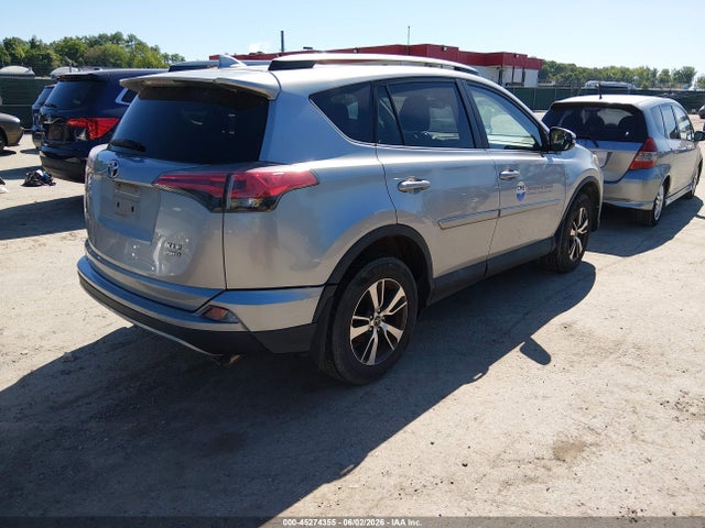 45274355 :رقم المزاد ، 2T3RFREV5HW560229 vin ، 2017 Toyota Rav4 Xle مزاد بيع