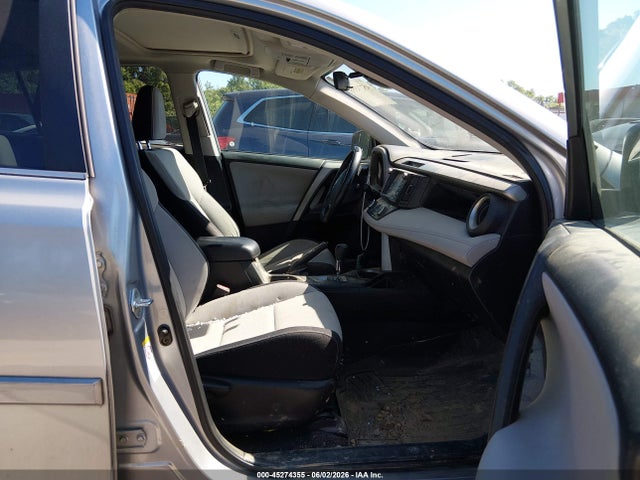 45274355 :رقم المزاد ، 2T3RFREV5HW560229 vin ، 2017 Toyota Rav4 Xle مزاد بيع