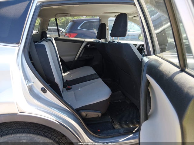 45274355 :رقم المزاد ، 2T3RFREV5HW560229 vin ، 2017 Toyota Rav4 Xle مزاد بيع