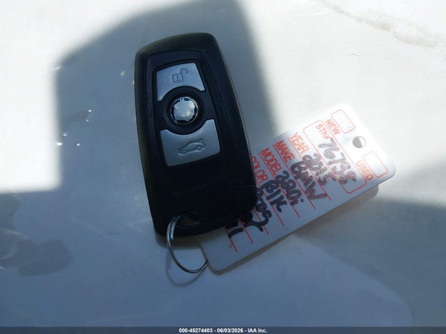 2015 Bmw 320i Xdrive მანქანა იყიდება აუქციონზე, vin: WBA3C3C59FK201791, აუქციონის ნომერი: 45274403