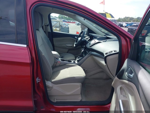 1FMCU0GX9FUC00540 Ford ESCAPE SE