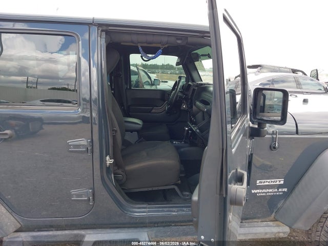 1C4BJWDG8HL584092 Jeep Wrangler Unlimited Sport 4x4