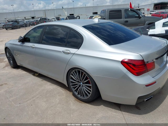 45274500 :رقم المزاد ، WBAYE4C51DD136894 vin ، 2013 Bmw 740li مزاد بيع