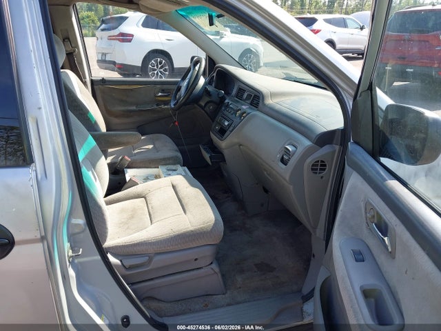 45274536 :رقم المزاد ، 5FNRL18572B055778 vin ، 2002 Honda Odyssey Lx مزاد بيع