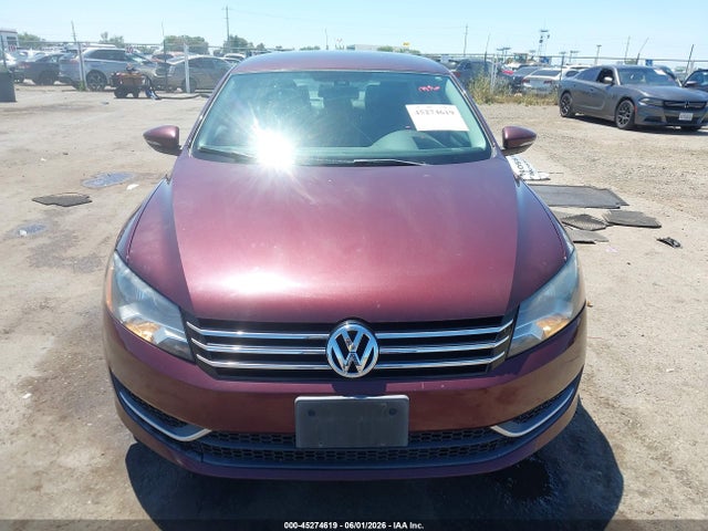 2012 Volkswagen Passat 2.5l Se მანქანა იყიდება აუქციონზე, vin: 1VWBP7A36CC081527, აუქციონის ნომერი: 45274619