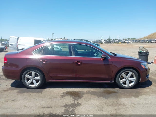 2012 Volkswagen Passat 2.5l Se მანქანა იყიდება აუქციონზე, vin: 1VWBP7A36CC081527, აუქციონის ნომერი: 45274619