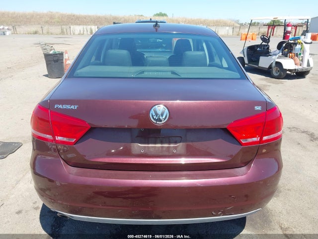 2012 Volkswagen Passat 2.5l Se მანქანა იყიდება აუქციონზე, vin: 1VWBP7A36CC081527, აუქციონის ნომერი: 45274619