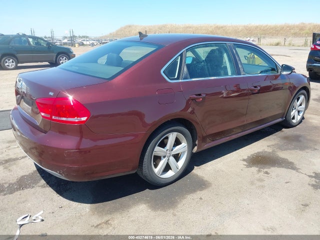 2012 Volkswagen Passat 2.5l Se მანქანა იყიდება აუქციონზე, vin: 1VWBP7A36CC081527, აუქციონის ნომერი: 45274619