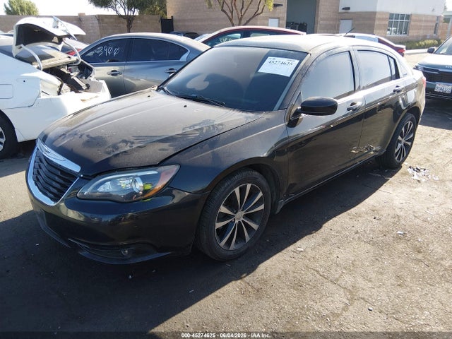 2014 Chrysler 200 Touring მანქანა იყიდება აუქციონზე, vin: 1C3CCBBG3EN179787, აუქციონის ნომერი: 45274625