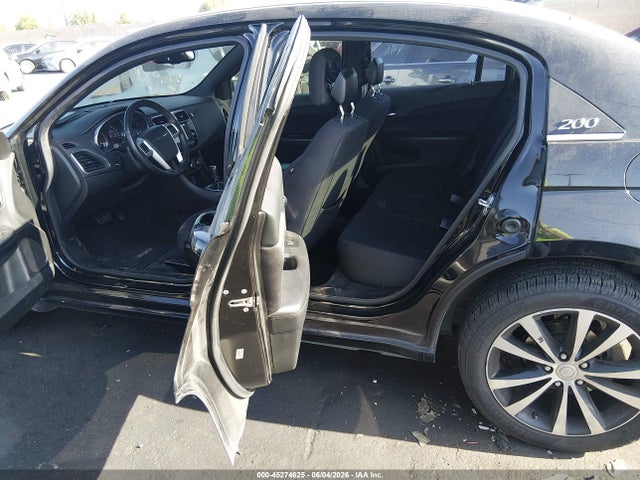 2014 Chrysler 200 Touring მანქანა იყიდება აუქციონზე, vin: 1C3CCBBG3EN179787, აუქციონის ნომერი: 45274625