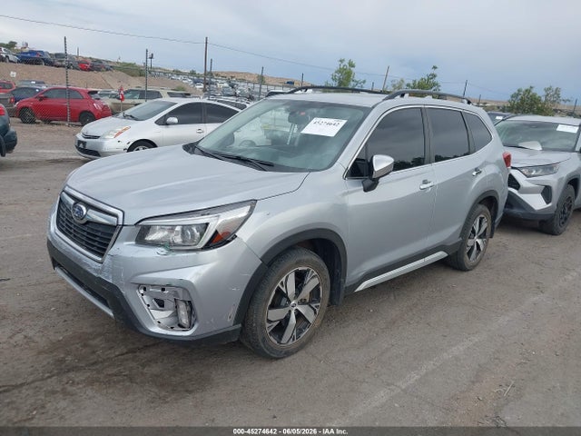 Subaru Forester Touring 2019 JF2SKAWC8KH412313 Image 2