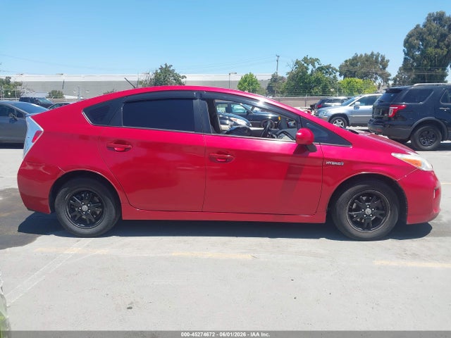 2014 Toyota Prius Three მანქანა იყიდება აუქციონზე, vin: JTDKN3DU1E0371331, აუქციონის ნომერი: 45274672