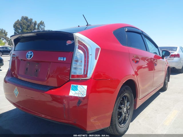 2014 Toyota Prius Three მანქანა იყიდება აუქციონზე, vin: JTDKN3DU1E0371331, აუქციონის ნომერი: 45274672