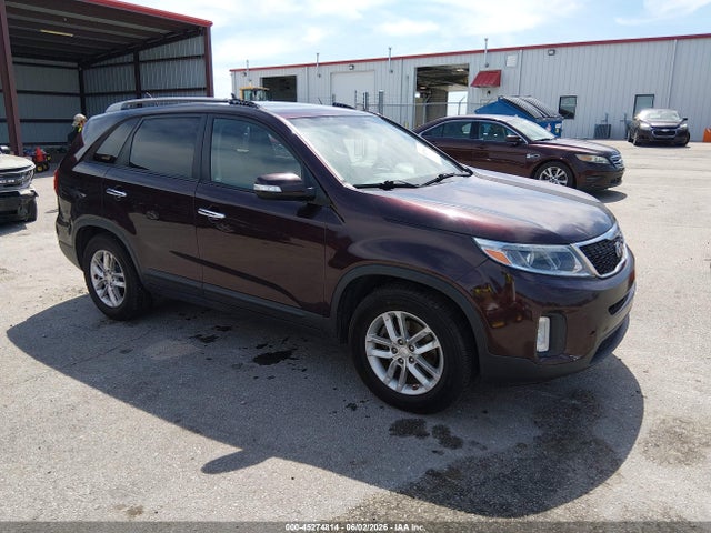 Auction sale of the 2014 Kia Sorento Lx, vin: 5XYKT3A62EG433258, lot number: 45274814