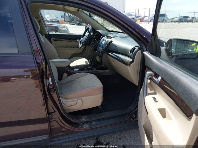 45274814 :رقم المزاد ، 5XYKT3A62EG433258 vin ، 2014 Kia Sorento Lx مزاد بيع