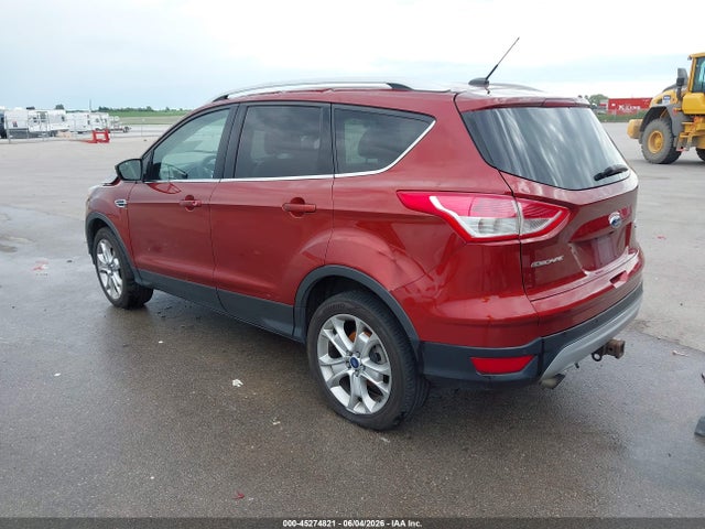 1FMCU9J90GUB72594 Ford Escape Titanium
