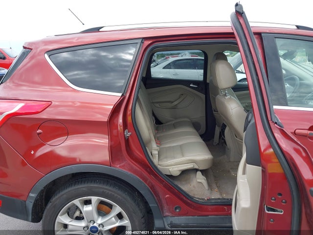1FMCU9J90GUB72594 Ford Escape Titanium