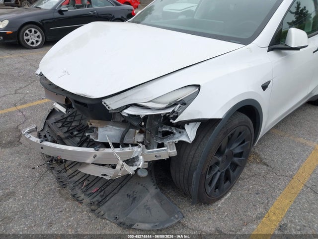 2022 Tesla Model Y Long Range Dual Motor All-wheel Drive მანქანა იყიდება აუქციონზე, vin: 7SAYGDEE3NF433723, აუქციონის ნომერი: 45274844