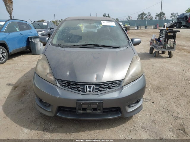 45274849 :رقم المزاد ، JHMGE8H50DC031654 vin ، 2013 Honda Fit Sport مزاد بيع