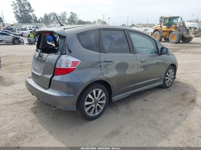 45274849 :رقم المزاد ، JHMGE8H50DC031654 vin ، 2013 Honda Fit Sport مزاد بيع